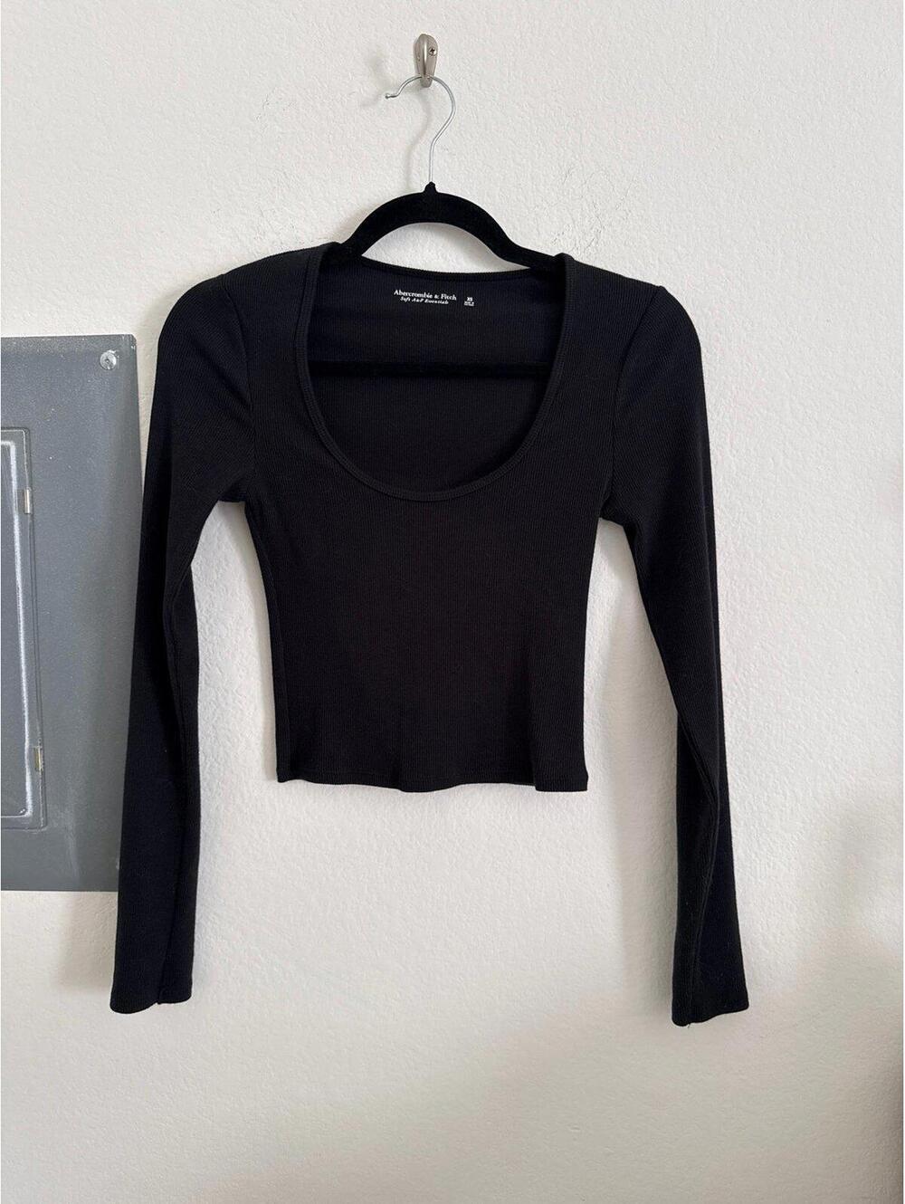 Abercrombie Ribbed Scoop Long Sleeve Crop Black XS